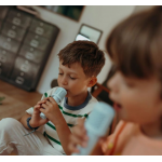 A little lovely company Σετ karaoke με ηχείο και 2 μικρόφωνα Επαναφορτιζόμενο KWD-181788 A little lovely company Σετ karaoke με ηχείο και 2 μικρόφωνα Επαναφορτιζόμενο KWD-181788