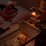 Kinderkraft Ενδοεπικοινωνία με κάμερα Nite Eye Glow 5 KENIGL00WHT0000 Kinderkraft Ενδοεπικοινωνία με κάμερα Nite Eye Glow 5 KENIGL00WHT0000