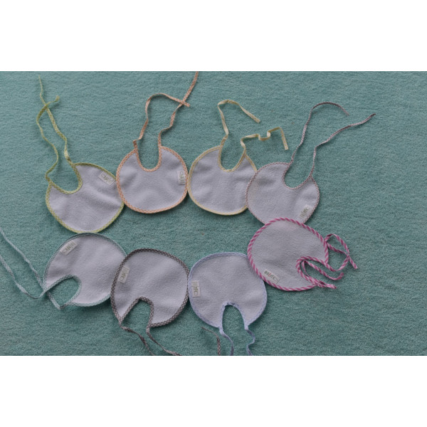 Figlio Bino Σαλιάρα πλαστική μικρή χωρίς κέντημα 50-26