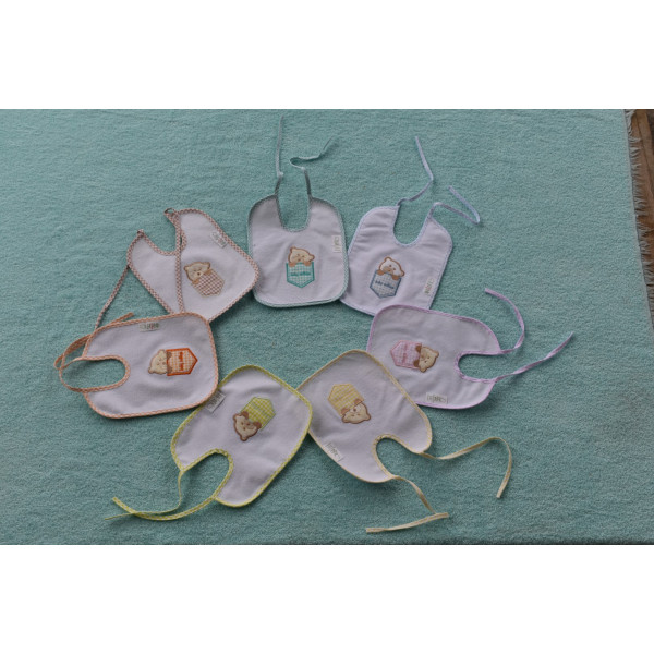 Figlio Bino Σαλιάρα πλαστική με κέντημα Bear 50-36