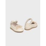 Mayoral Μπαρετα λουστρινι εκρού-25-41626-026