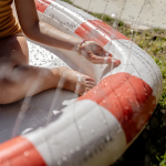 SunnyLife Πισίνα Φουσκωτή  Sprinkler Mat Poppy the Peach Multi 26180135