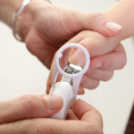 Dreambaby Βρεφικός Νυχοκόπτης Με Μεγενθυτικό Φακό Grey BR79148