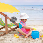 Dreambaby Ανεμιστήρας Mini Φορητός Με Προστατευτικό Κάλυμμα Gray  BR78586