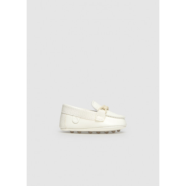Mayoral Μοκασινια λευκο 26-09083-091 9083