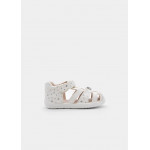 Mayoral Πεδιλα κλειστα λευκο 26-41719-081 41719