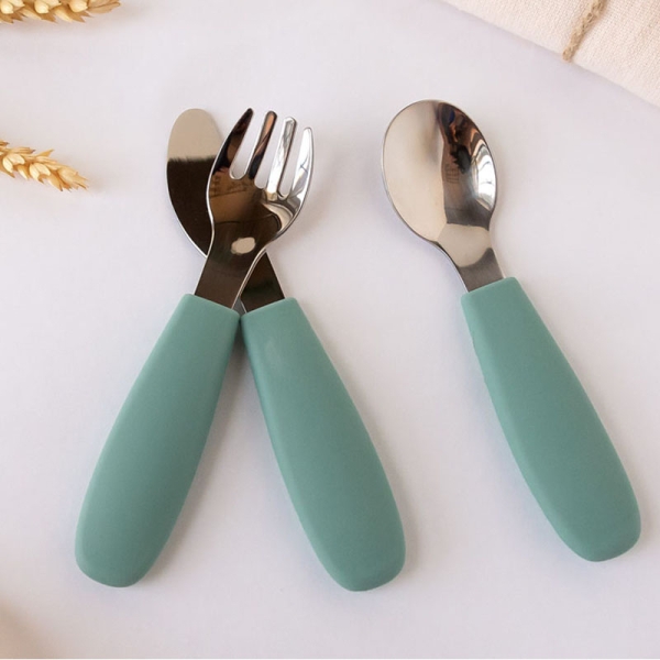 Kiokids Ανοξείδωτα Μαχαροπίρουνα με Λαβή Σιλικόνης Μεντα 6+Μ. Σετ 3τμχ. 4166